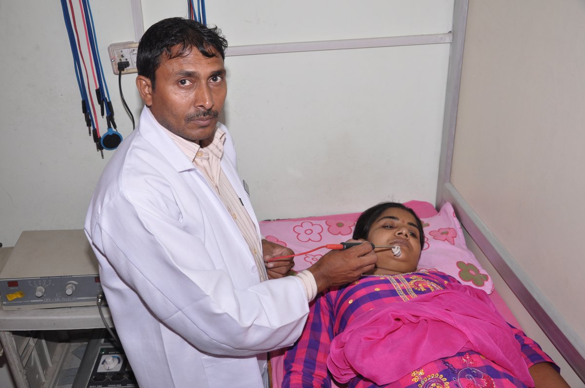 Dr. Rana's Aastha Physiotherapy & Nature Cure Clnc - Dr. Rana's Aastha Physiotherapy & Nature Cure Clnc