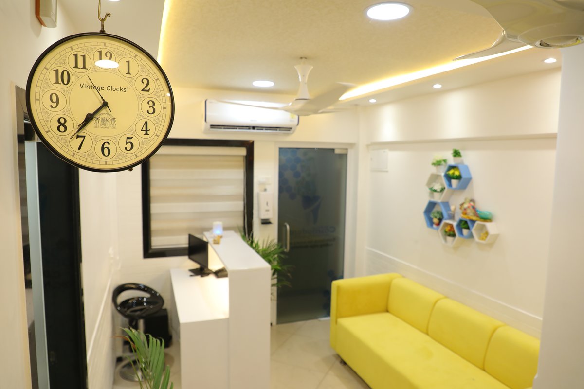 عيادة الدكتور ريتشا كوزمودنت لمستحضرات التجميل وطب الأسنان - Dr Richa's Cosmodent Cosmetics & Dental Clinic