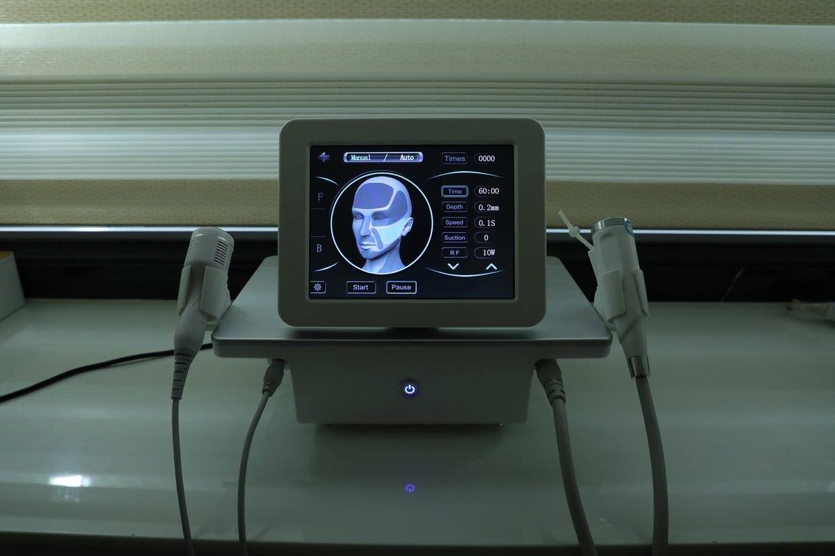 عيادة الدكتور ريتشا كوزمودنت لمستحضرات التجميل وطب الأسنان - Dr Richa's Cosmodent Cosmetics & Dental Clinic