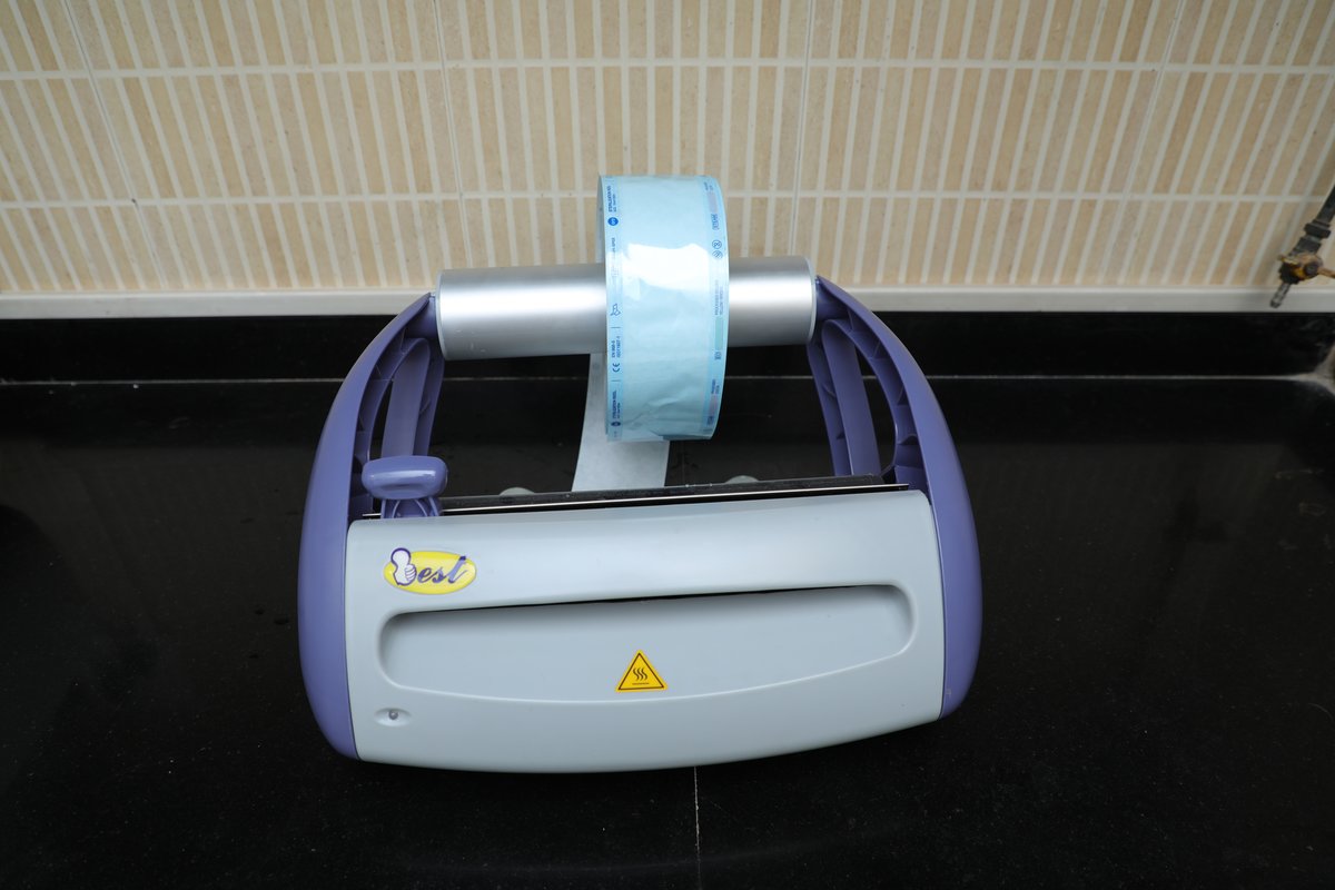 عيادة الدكتور ريتشا كوزمودنت لمستحضرات التجميل وطب الأسنان - Dr Richa's Cosmodent Cosmetics & Dental Clinic