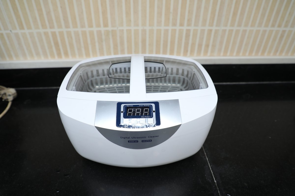 عيادة الدكتور ريتشا كوزمودنت لمستحضرات التجميل وطب الأسنان - Dr Richa's Cosmodent Cosmetics & Dental Clinic