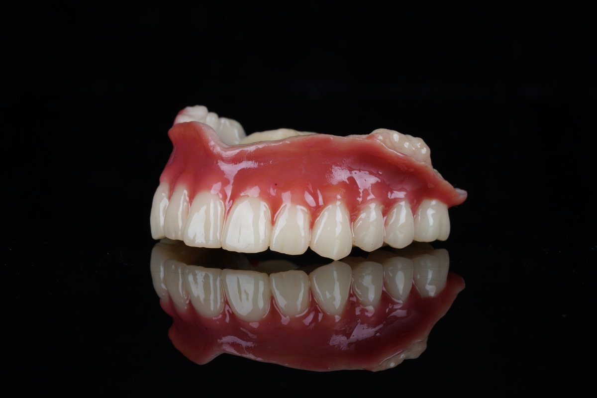 عيادة الدكتور ريتشا كوزمودنت لمستحضرات التجميل وطب الأسنان - Dr Richa's Cosmodent Cosmetics & Dental Clinic