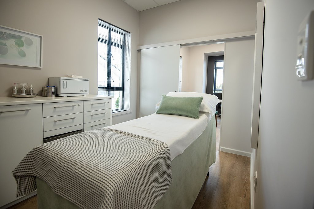 Dr Rory Dower - Dr Rory Dower