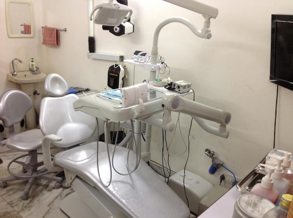 Dr. Sanjay Kumar's Dental Clinic - Dental Studio - Dr. Sanjay Kumar's Dental Clinic - Dental Studio