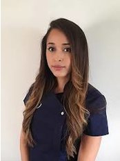 Dr. Sarah Takroni - Signature Clinic - Dr. Sarah Takroni - Signature Clinic