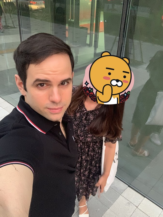 Dr. Shin-Je Lee (Dr. Momo) Hair Transplant International - Dr. Shin-Je Lee (Dr. Momo) Hair Transplant International