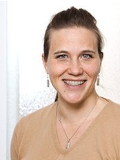 Dr. (Univ. Padua) Astrid Longo - Dr. (Univ. Padua) Astrid Longo