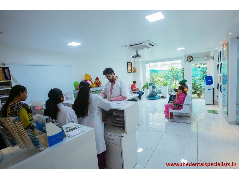Dr. Venkat Nag : THE DENTAL SPECIALISTS: IMPLANTS - Dr. Venkat Nag : THE DENTAL SPECIALISTS: IMPLANTS