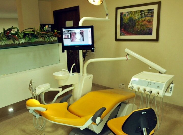 Dr. vivek Saggar's Dental Care & Cure Centre - Dr. vivek Saggar's Dental Care & Cure Centre