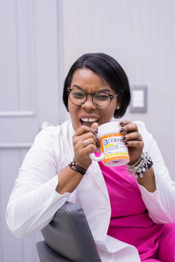 Dra. Tania Medina - Dra. Tania Medina