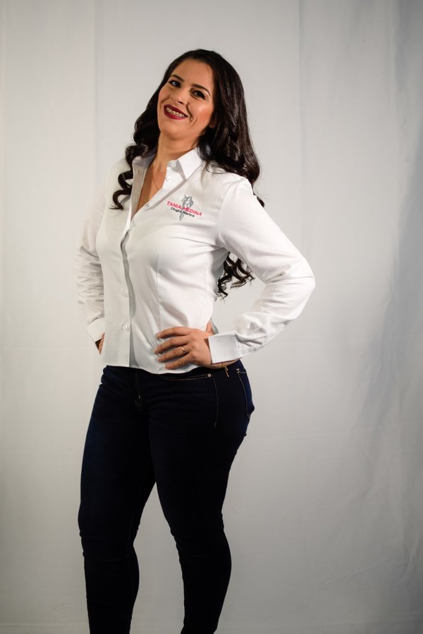 Dra. Tania Medina - Dra. Tania Medina