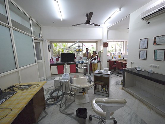 عيادة الدكتور كولار لطب الأسنان - Dr.khullar dental clinic