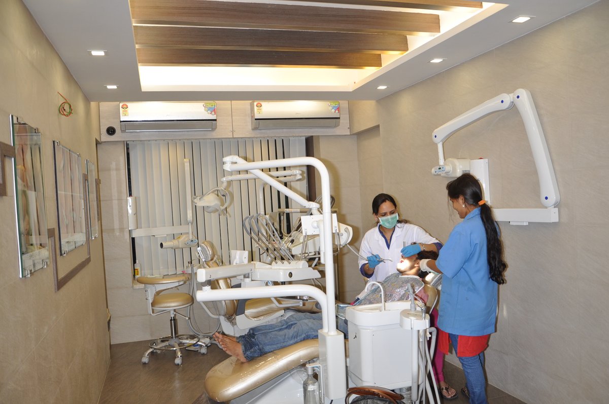 Dr.Pillai's Sacred Heart Speciality Dental Centre - Dr.Pillai's Sacred Heart Speciality Dental Centre