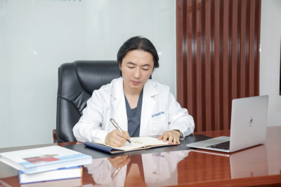 Dr.Richard Huy - Dr.Richard Huy