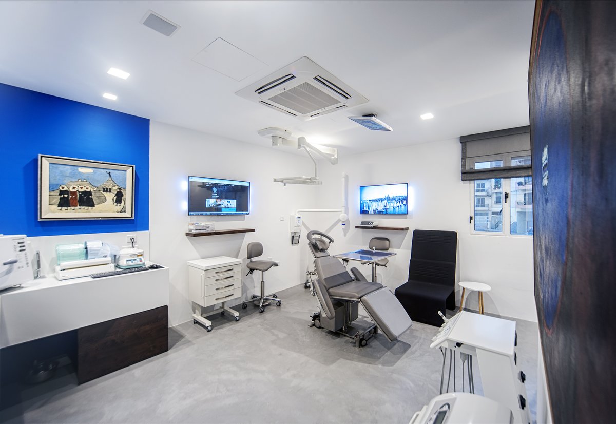 Drs Demajo Dental and Implantology Clinics - Drs Demajo Dental and Implantology Clinics