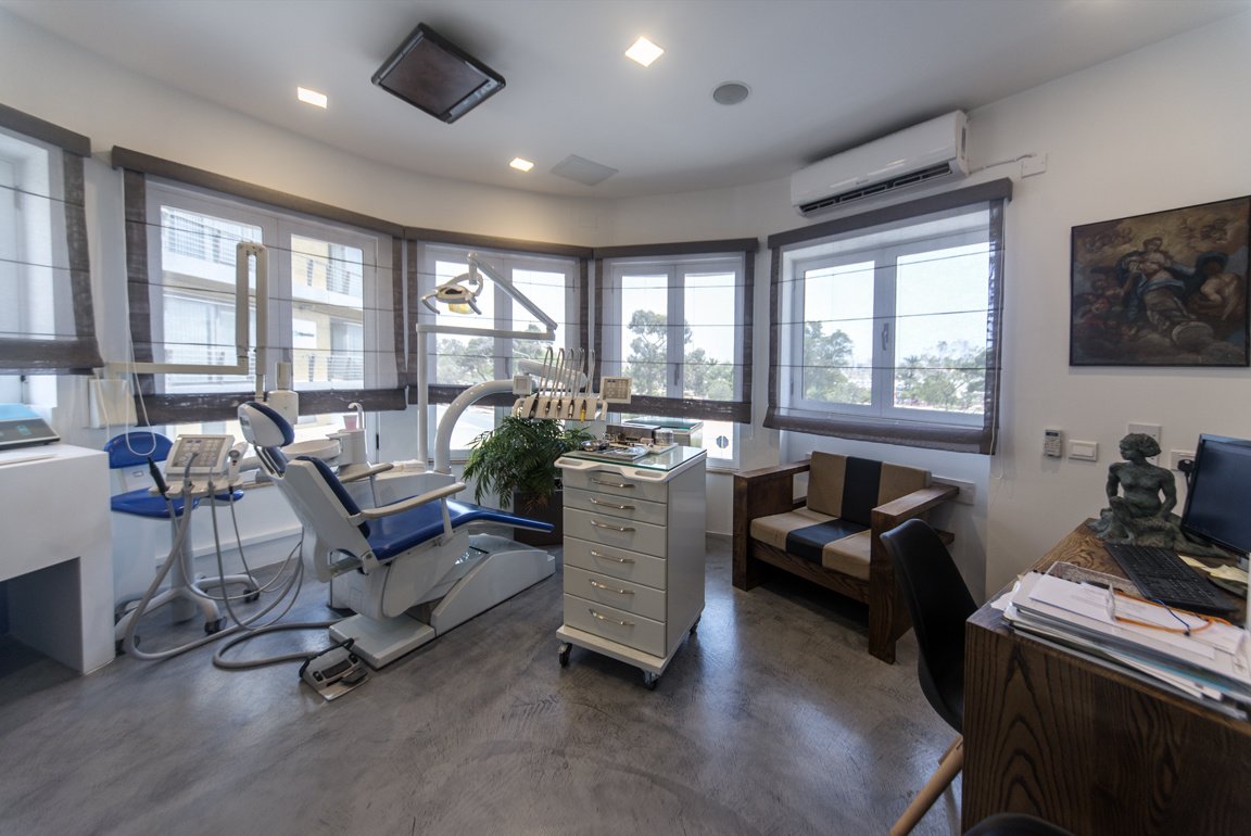 Drs Demajo Dental and Implantology Clinics - Drs Demajo Dental and Implantology Clinics