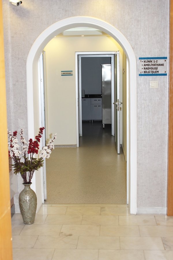 Dr.SAKA Dental Implantology and Aesthetic clinic - Dr.SAKA Dental Implantology and Aesthetic clinic
