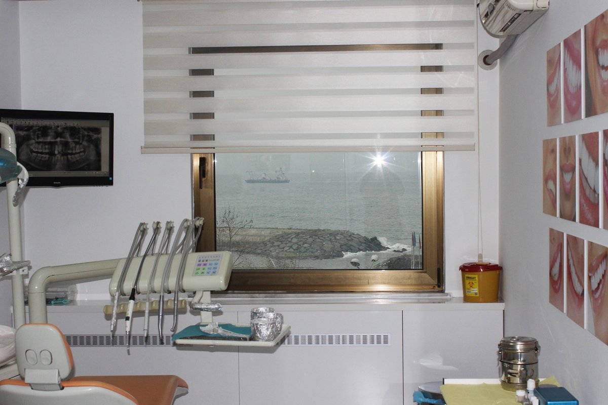 Dr.SAKA Dental Implantology and Aesthetic clinic - Dr.SAKA Dental Implantology and Aesthetic clinic