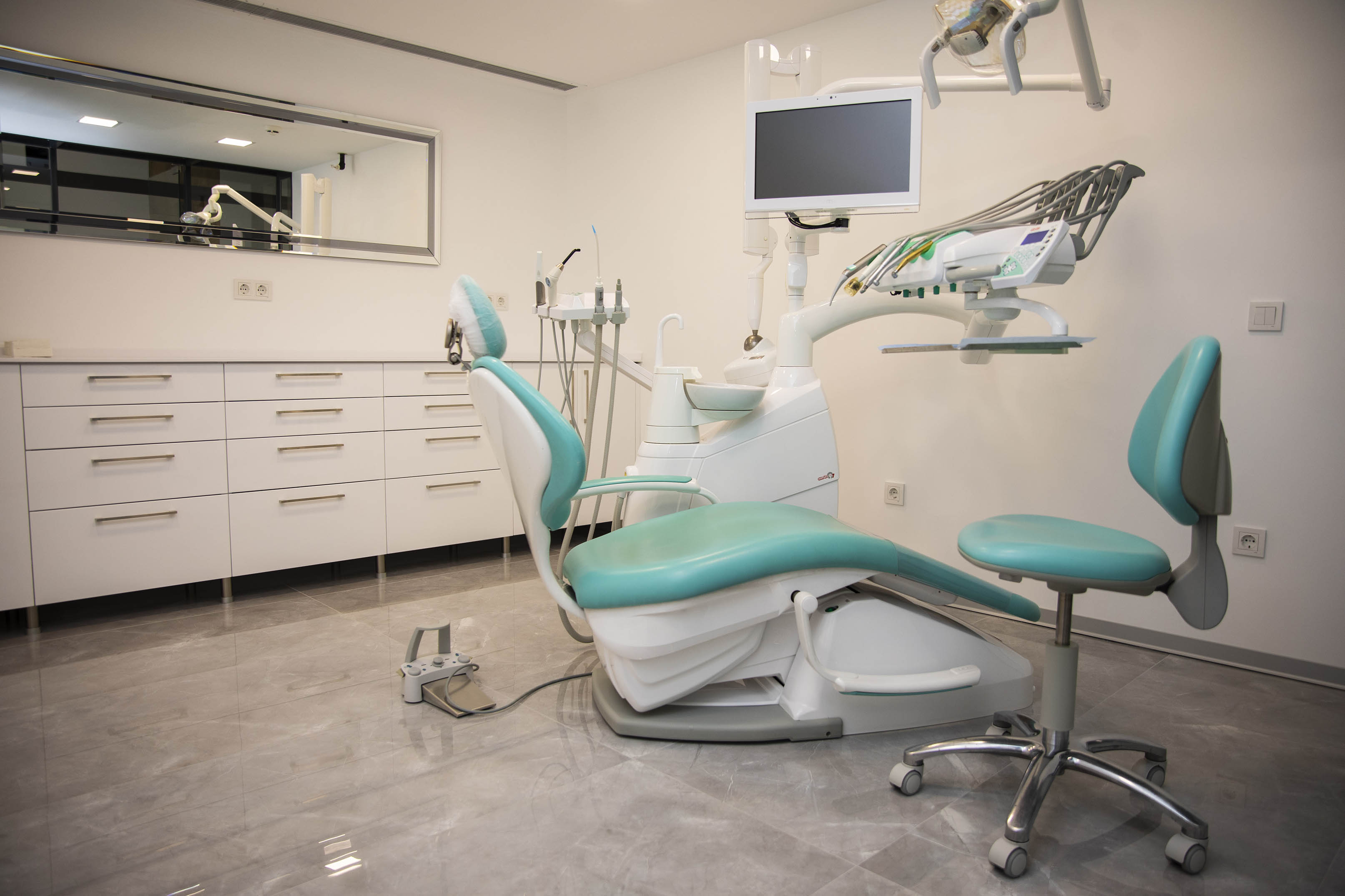 عيادة إبرو إرسان لطب الأسنان - Ebru Ersan Dental Clinic