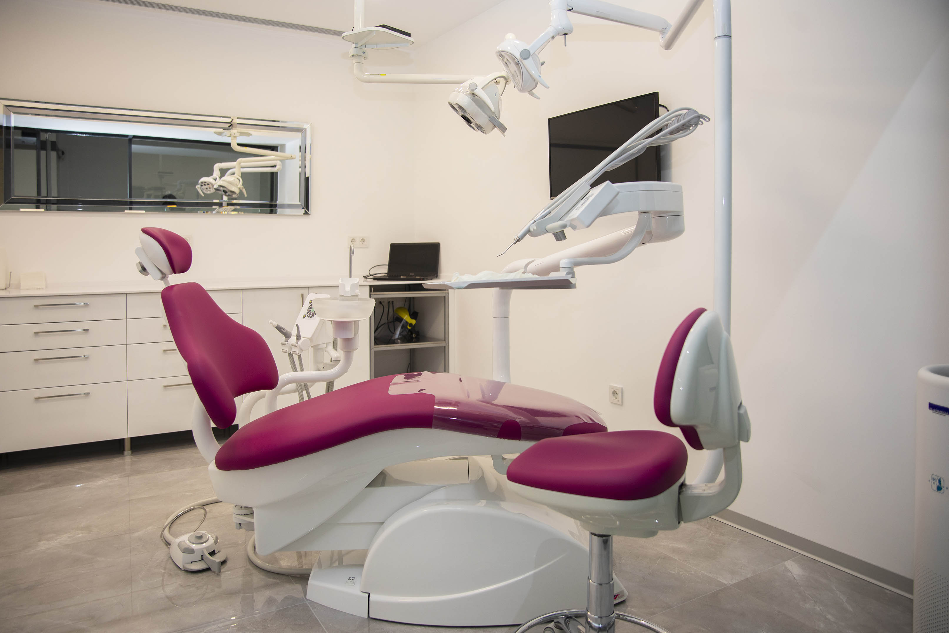 عيادة إبرو إرسان لطب الأسنان - Ebru Ersan Dental Clinic