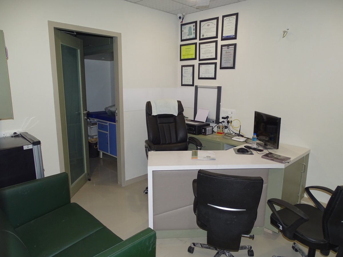 Elegance- Dr Ashutosh - Elegance- Dr Ashutosh