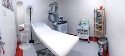 Elite Medical Center - Sculpsure treatment room
