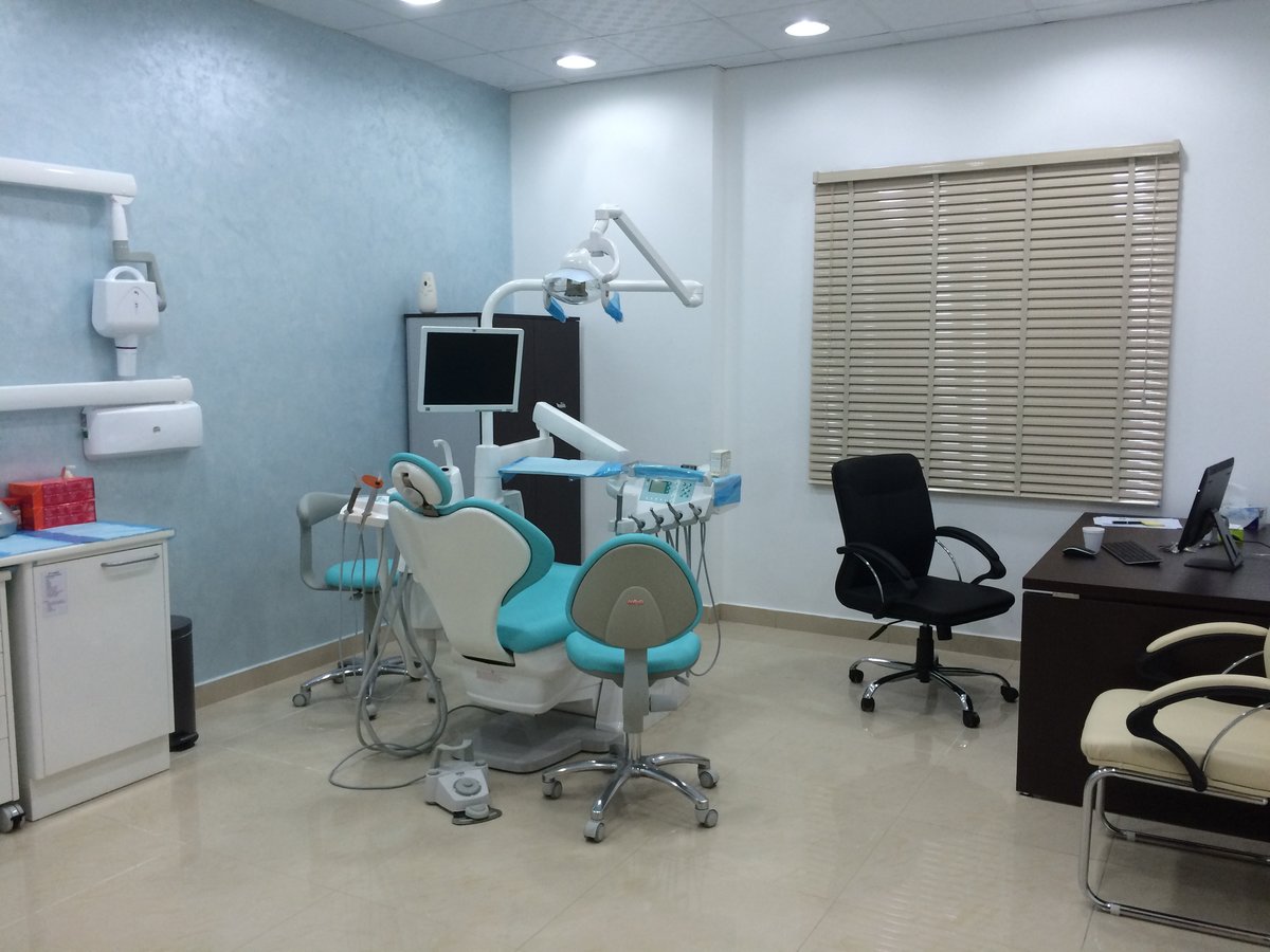 Emirates Dental Center - Emirates Dental Center