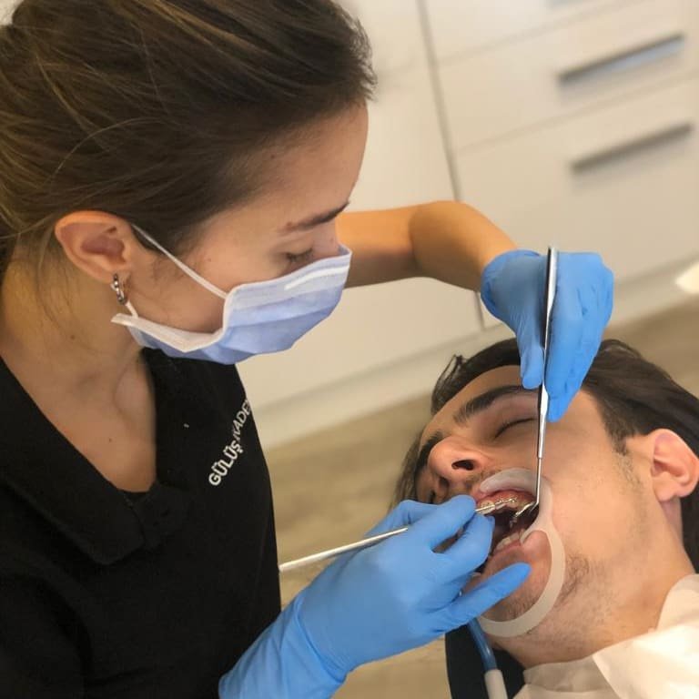 Eskişehir Gülüş Akademisi Ağız ve Diş Sağılığı Polikliniği (Smile Academy Dental Clinic Eskisehir) - Eskişehir Gülüş Akademisi Ağız ve Diş Sağılığı Polikliniği (Smile Academy Dental Clinic Eskisehir)