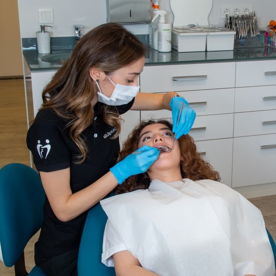 Eskişehir Gülüş Akademisi Ağız ve Diş Sağılığı Polikliniği (Smile Academy Dental Clinic Eskisehir) - Eskişehir Gülüş Akademisi Ağız ve Diş Sağılığı Polikliniği (Smile Academy Dental Clinic Eskisehir)