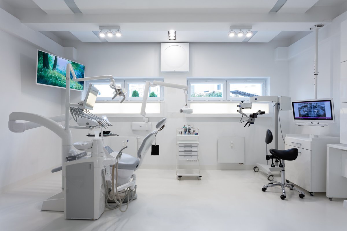 Exclusive Dental Studio - CH Posnania - Exclusive Dental Studio - CH Posnania
