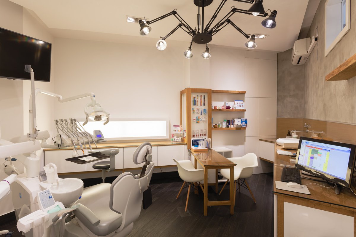 Exclusive Dental Studio - CH Posnania - Exclusive Dental Studio - CH Posnania