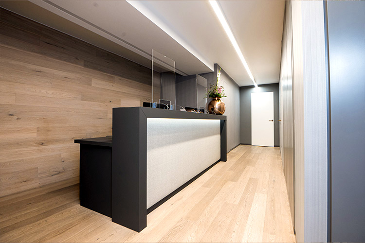 First Hair Clinic - First Hair Clinic