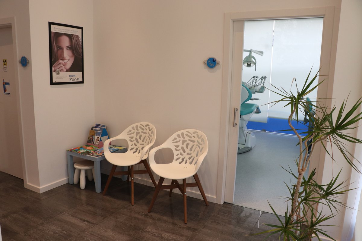Gambelas Smile Clinic - Gambelas Smile Clinic