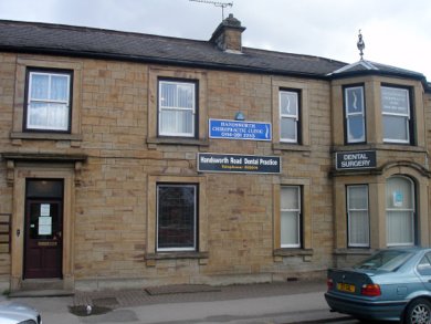 عيادة هاندسوورث لتقويم العمود الفقري - Handsworth Chiropractic Clinic