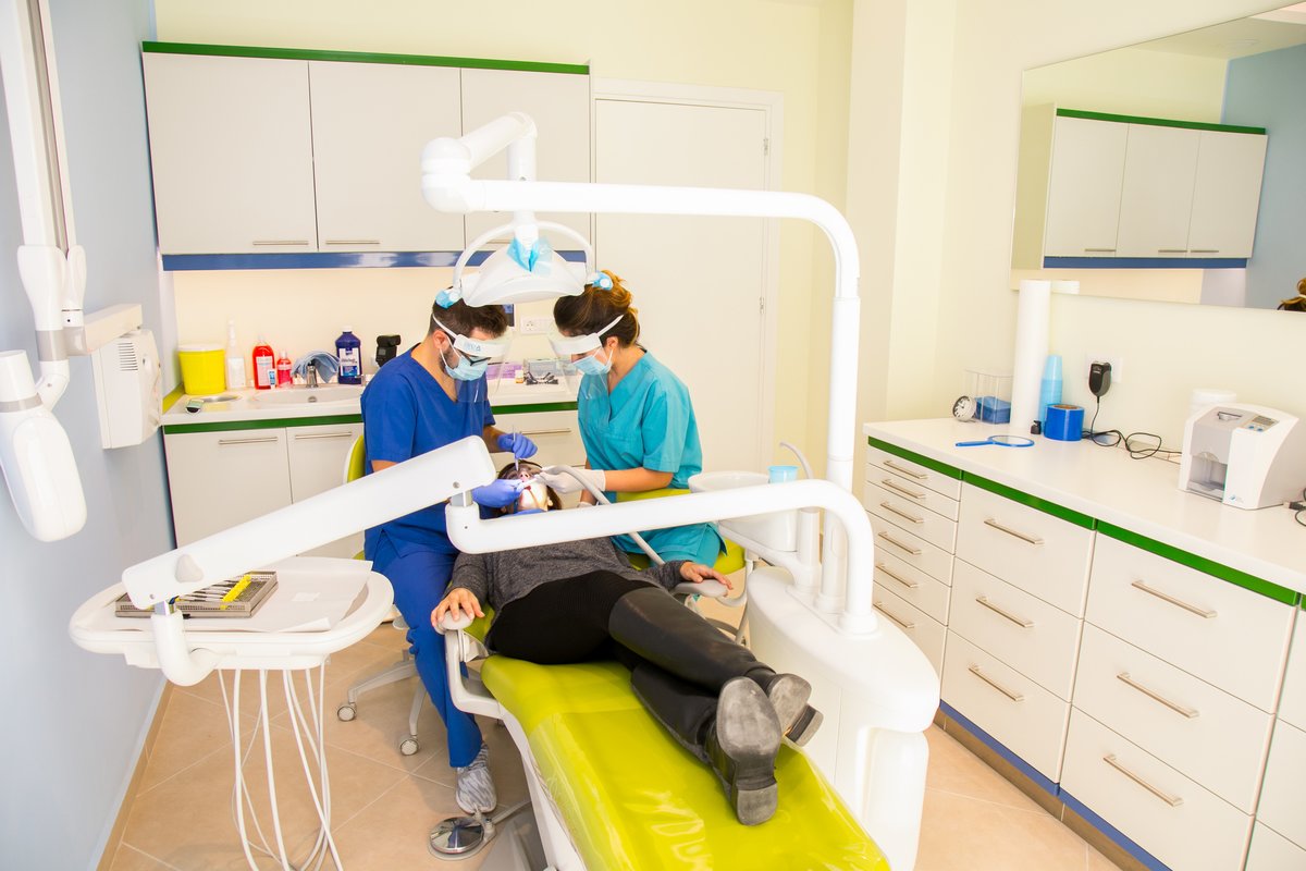 Healthy Smiles - Healthy Smiles