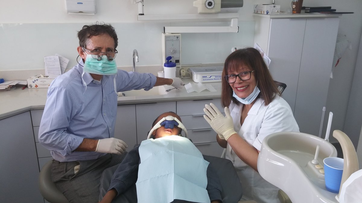 عيادة هرتسليا لطب الأسنان - Herzliya Dental Clinic