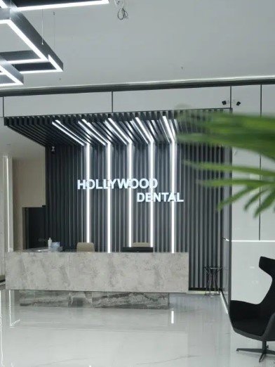 Hollywood Dental - Hollywood Dental