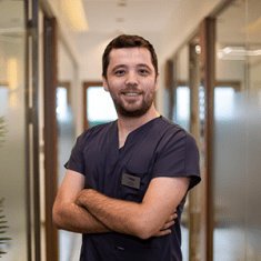 فكرة عيادة الأسنان - idea dental clinic