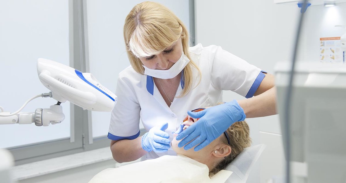 Implantis Dental Clinic - Implantis Dental Clinic