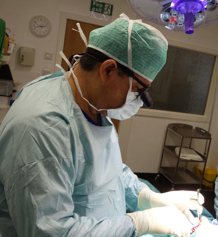 عرفان خان للجراحة التجميلية - مستشفى سباير ليفربول - Irfan Khan Plastic Surgery - Spire Liverpool Hospital