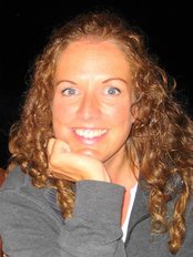 جوليا كيربي المثلية - Julia Kirby Homeopathy