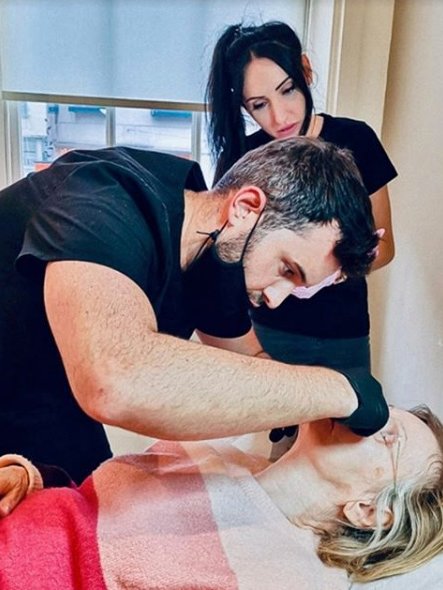 Kanvas Cosmetics - Kanvas Cosmetics