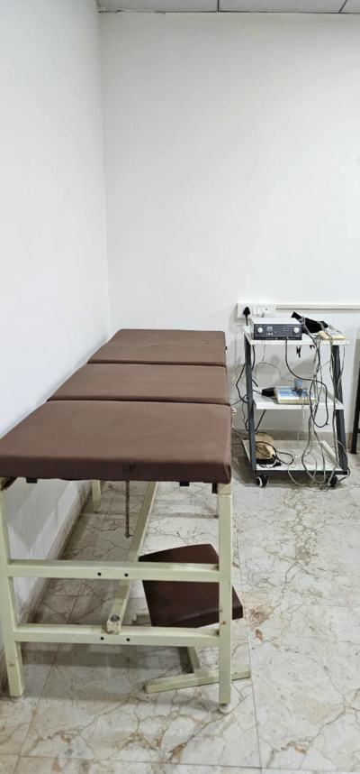 KINETIC REHAB PHYSIOTHERAPY CLINIC - KINETIC REHAB PHYSIOTHERAPY CLINIC