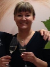 Kitty Cat Beauty Center - Kitty Cat Beauty Center