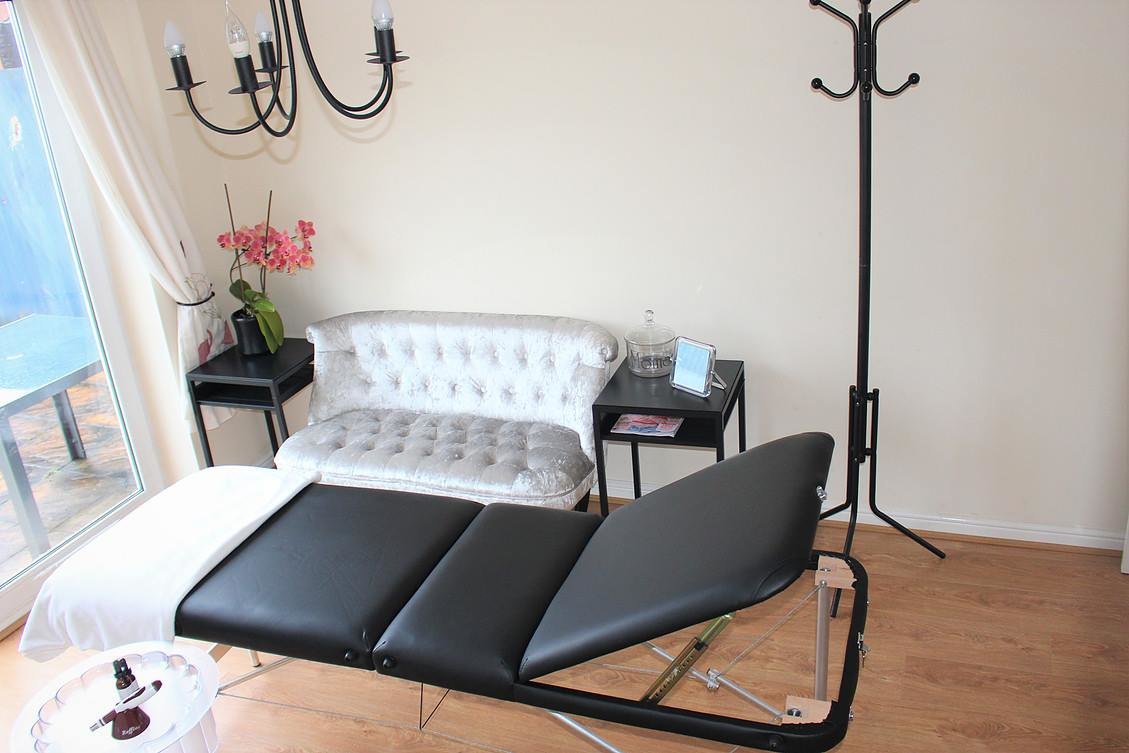 Laura Tran Facial Aesthetic Studio - Laura Tran Facial Aesthetic Studio