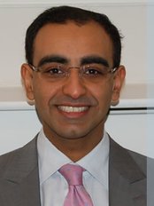 ممارسة اللثة في لندن للدكتور حاتم الغرافي - London Periodontic Practice of Dr Hatem Algraffee