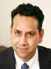 وحدة عيادة العمود الفقري لندن - London Spine Clinic Unit