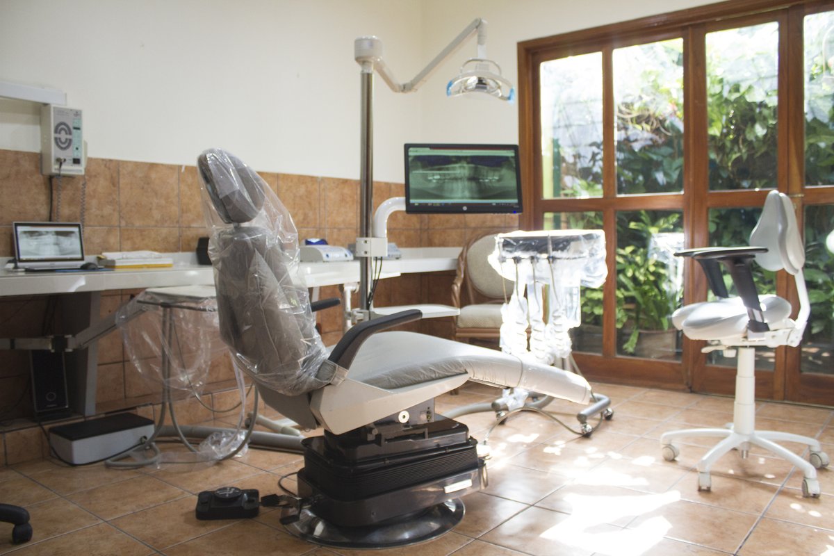 Lorenzana Dental Center - Lorenzana Dental Center