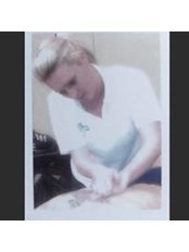 Louise Baker Sports Therapy - Louise Baker Sports Therapy