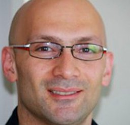 لينبروك للعناية بالأسنان - Lynbrook Dental Care